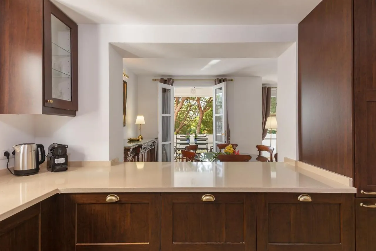 Sf Marbella Luxury Beach Apartment - Jardines De Las Golondrinas 0*,  España